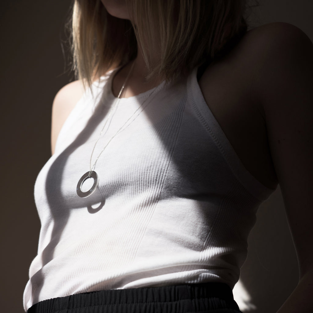 O - Silver Circle Necklace